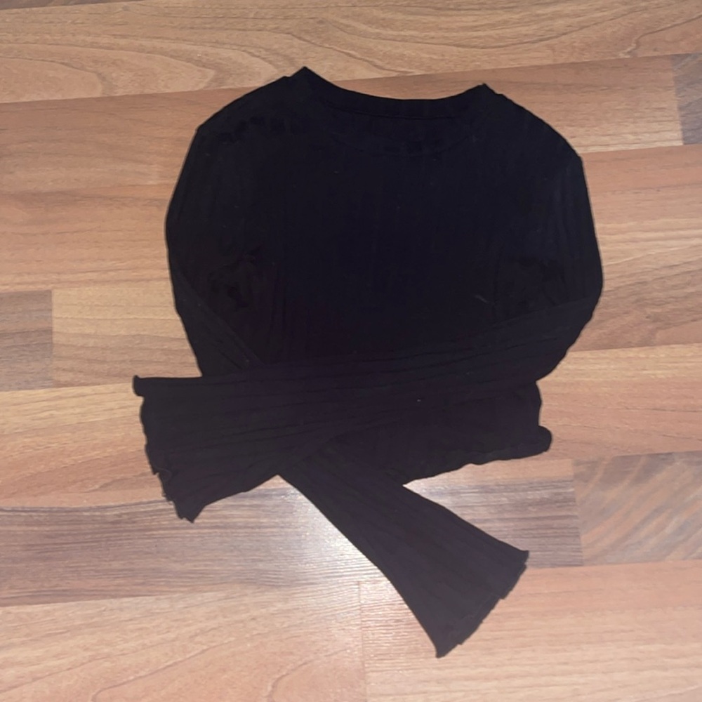 Cropped black waffle long sleeve